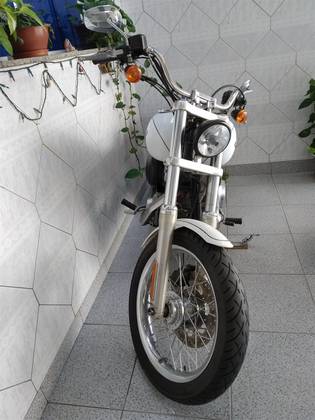 HARLEY-DAVIDSON DYNA SUPER GLIDE CUSTOM 